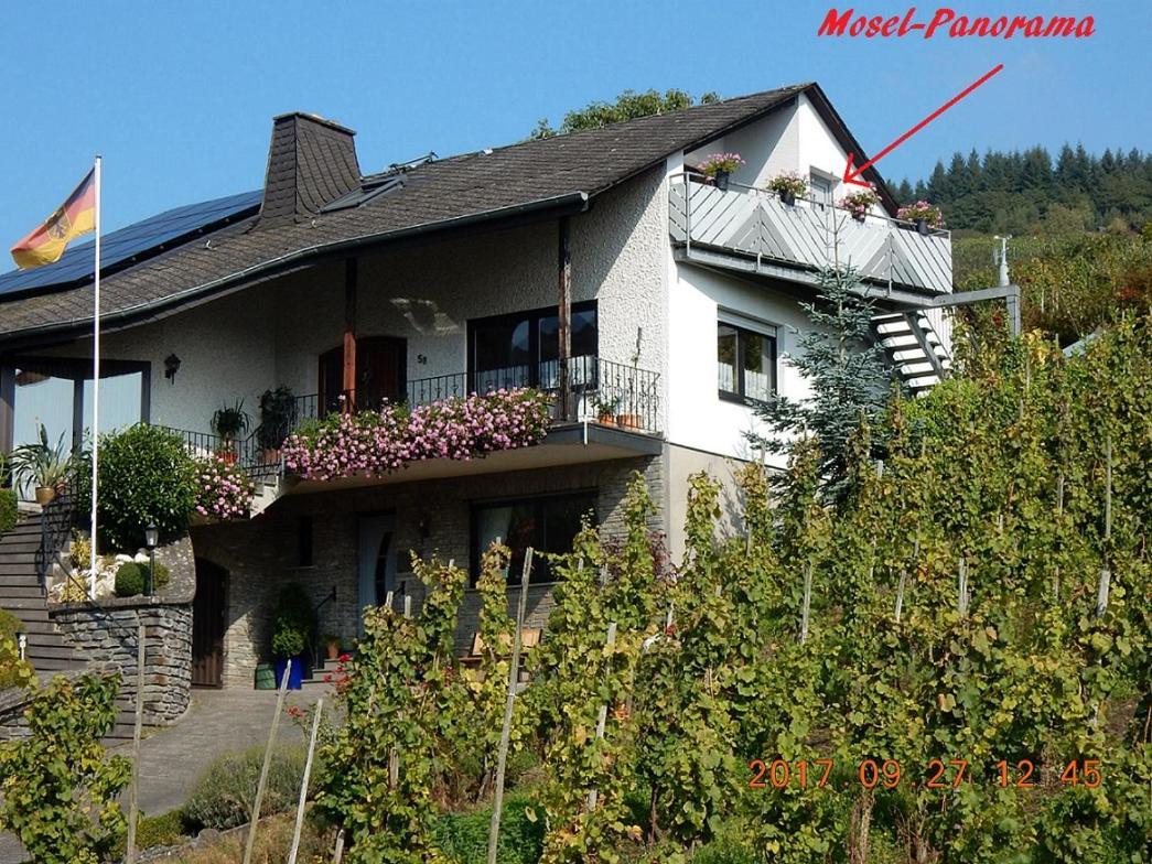 Appartamento Mosel-Panorama Enkirch Esterno foto